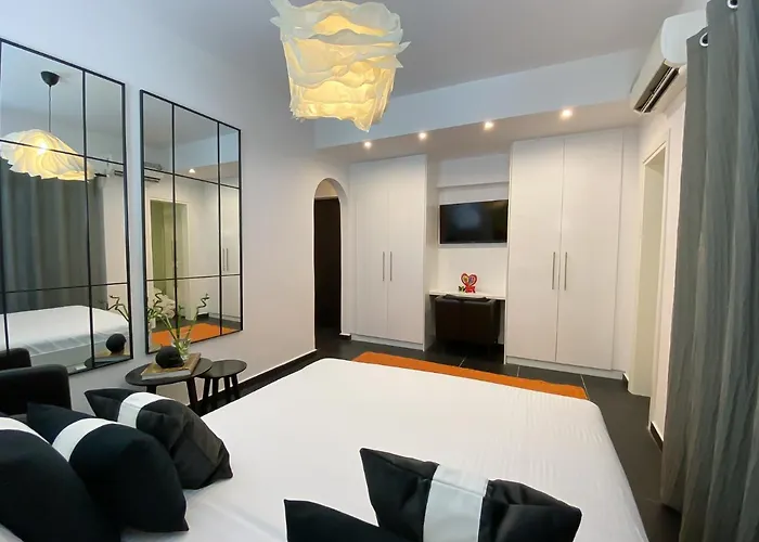 Executive Apartment In Kolonaki